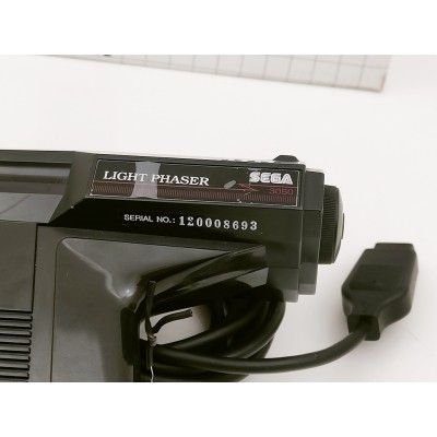 PISTOLA The Sega Light Phaser 3050 con Gioco Sega Master System Rescue Mission