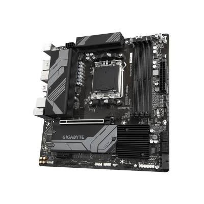 Gigabyte B650M DS3H AMD B650 4*DDR5 2*M.2 4*SataIII skAM5 HDMI/DP mATX