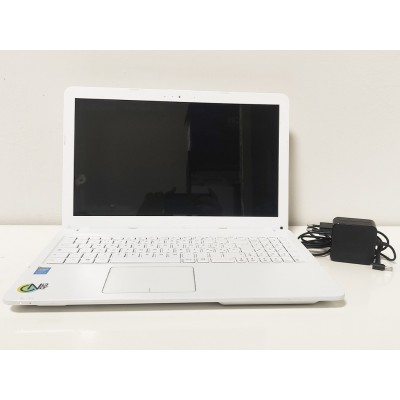 Notebook Asus F540L bianco i3 12 GB memoria 250 Gb